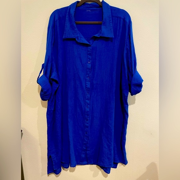 Royal blue light weight gauze oversized shirt shacket.  Size 3X - Picture 1 of 4